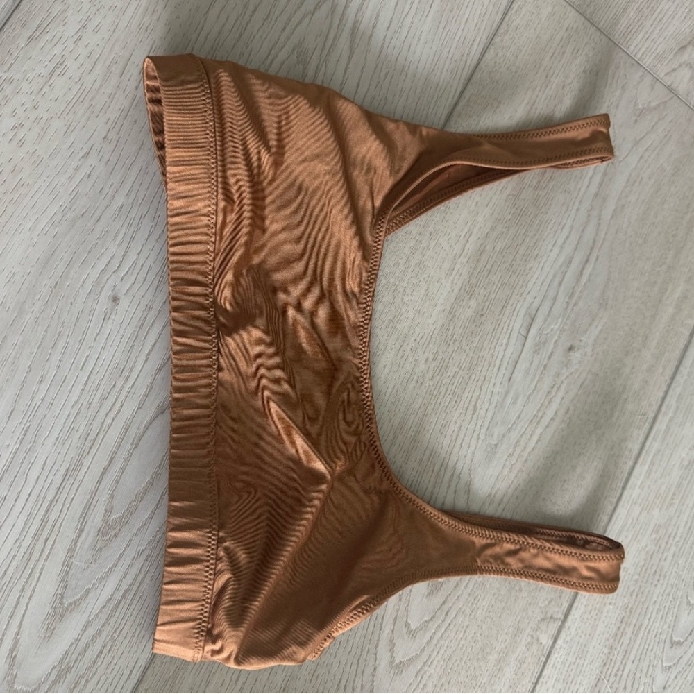 Skims bikini